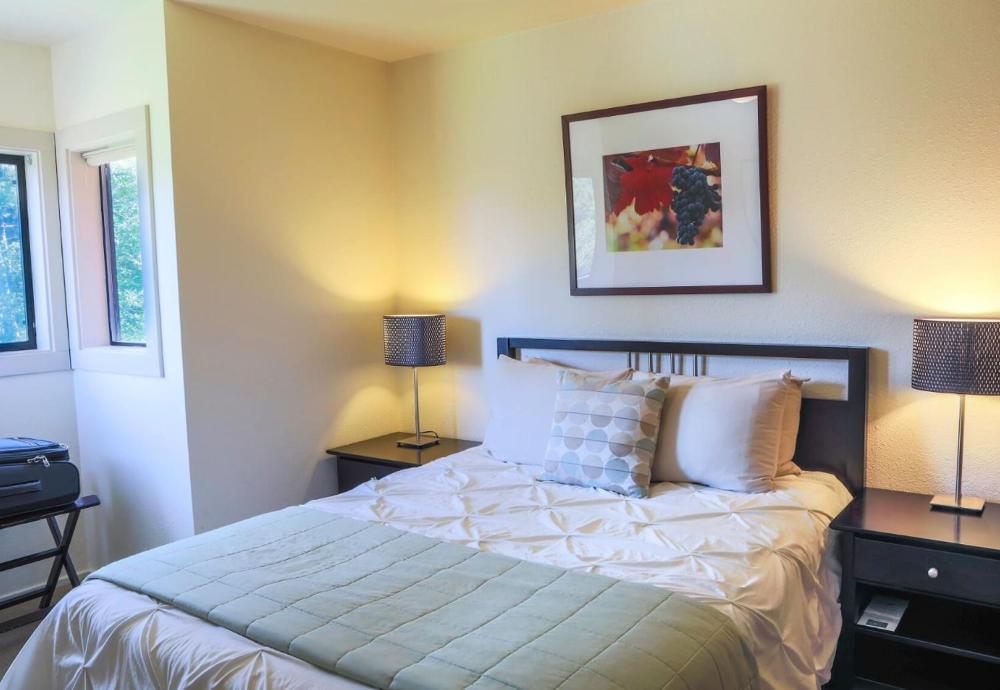 Double Room with Balcony and Sea View interior
